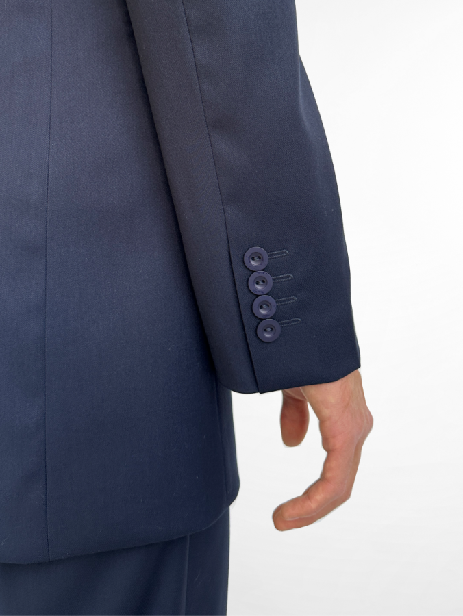 Костюм мужской